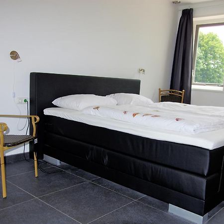 Bed And Breakfast Wouw Kültér fotó